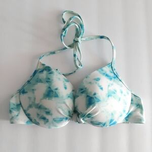 PINK Victoria's Secret Aqua and White Bikini Top